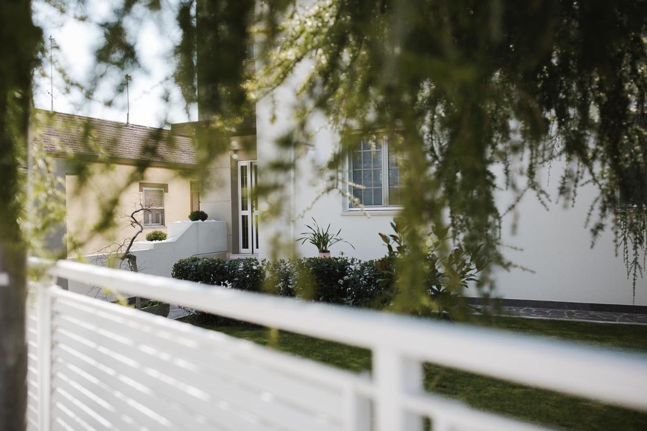 B&B "Al Colle 11" Fano Εξωτερικό φωτογραφία