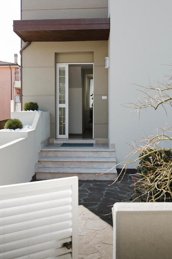 B&B "Al Colle 11" Fano Εξωτερικό φωτογραφία